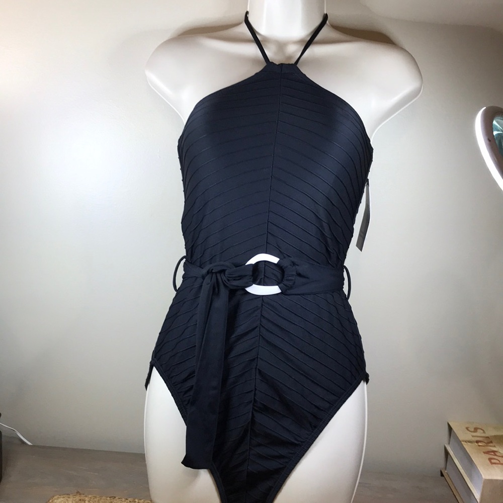 ☀️👙 Time and Tru (NWT)👙☀️…Women M (8-10)…Black Ribbed One Piece SwimSuit!